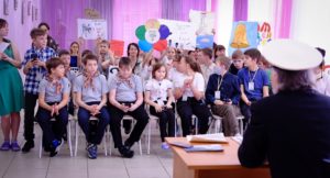 Read more about the article Юнкоры центра «Семья» встретились с человеком уникальной судьбы