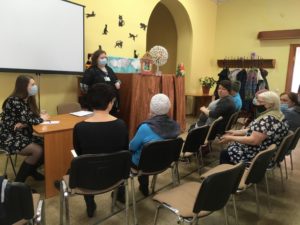 Read more about the article Открытие занятий клуба для замещающих родителей