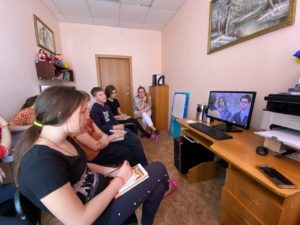 Read more about the article Воспитанники центра «Семья» приняли участие в психологической игре «В поисках Башни».