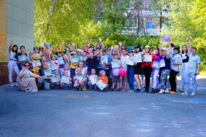 Read more about the article Праздник «Радуемся жизни» для детей