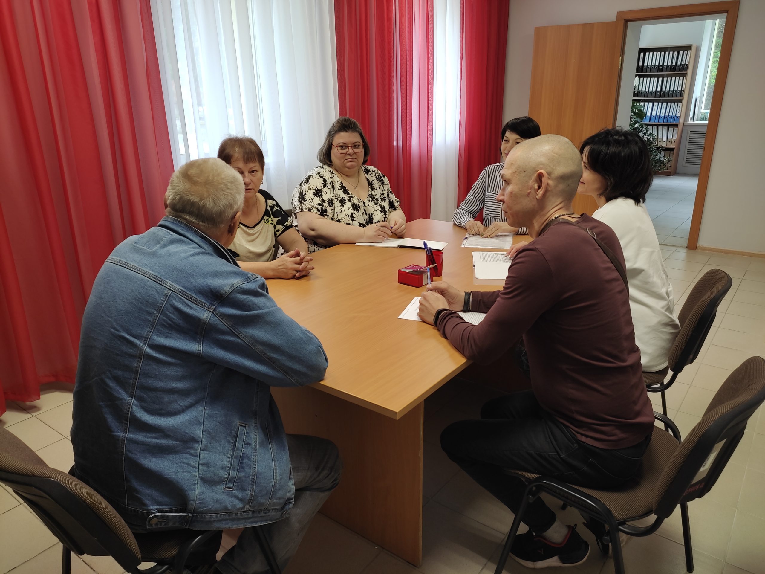 Read more about the article Командный подход в организации семейного консультирования