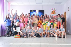 Read more about the article Танцуют все!