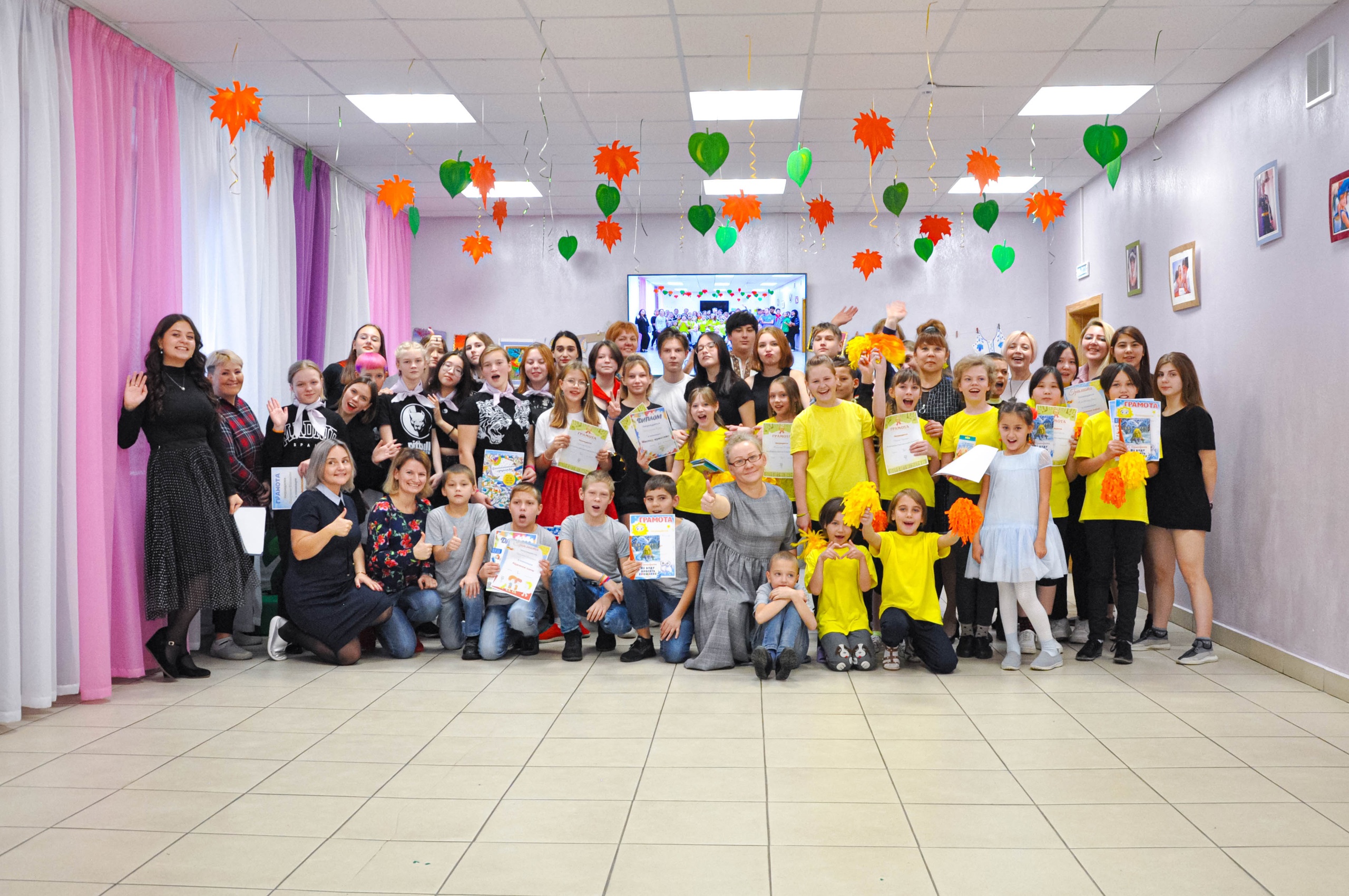 Read more about the article В центре «Семья» состоялось торжественное закрытие 14-го заезда «Культурный код: свет единства».