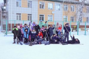 Read more about the article Веселый хоккей