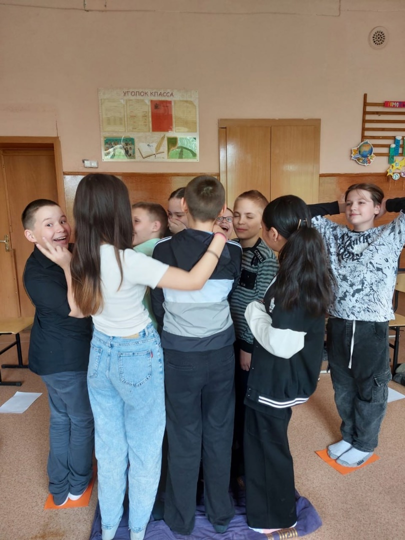 Read more about the article Друзья среди сверстников