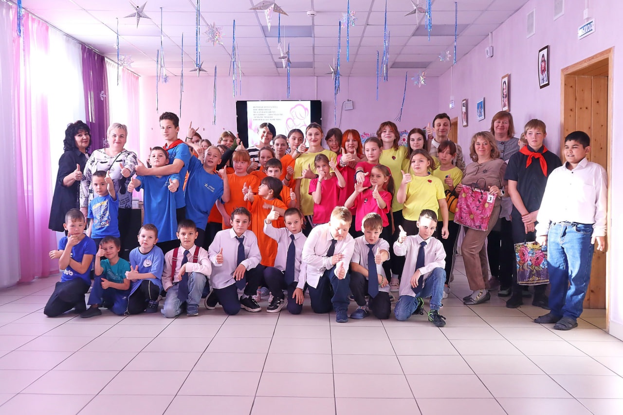 Read more about the article Улыбка мамы: праздник тепла и заботы