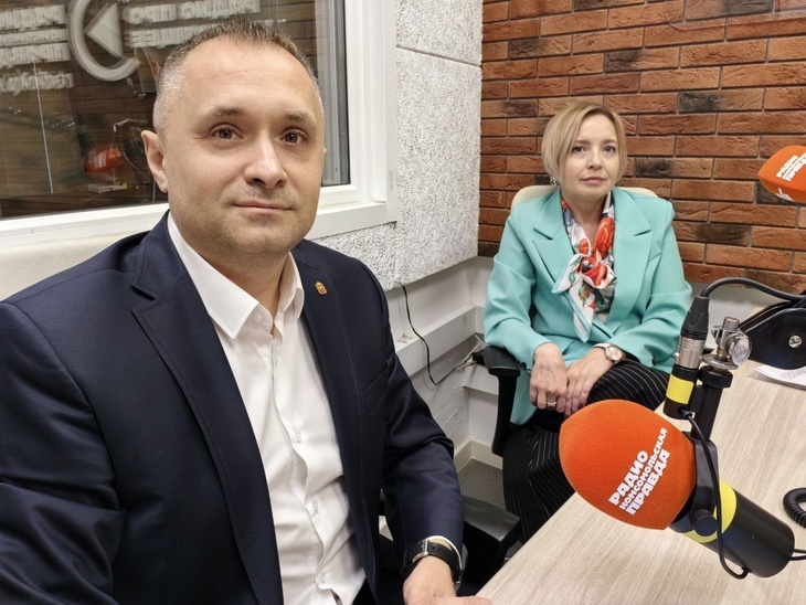 Read more about the article 📍 Директор Челябинского областного центра «Семья» Мария Кузнецова стала гостем программы «Время Че» в эфире радио «Комсомольская правда».