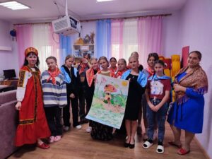 Read more about the article В честь красавца Мухомора: творчество, песни, сказки!