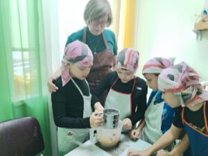 Read more about the article Кулинарный мастер-класс «Волшебное печенье»