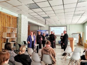 Read more about the article Разбираемся в сложном мире подростков
